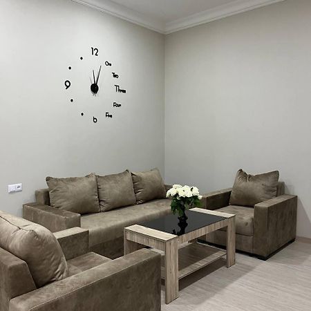 Appartement In Erivan Exterior foto