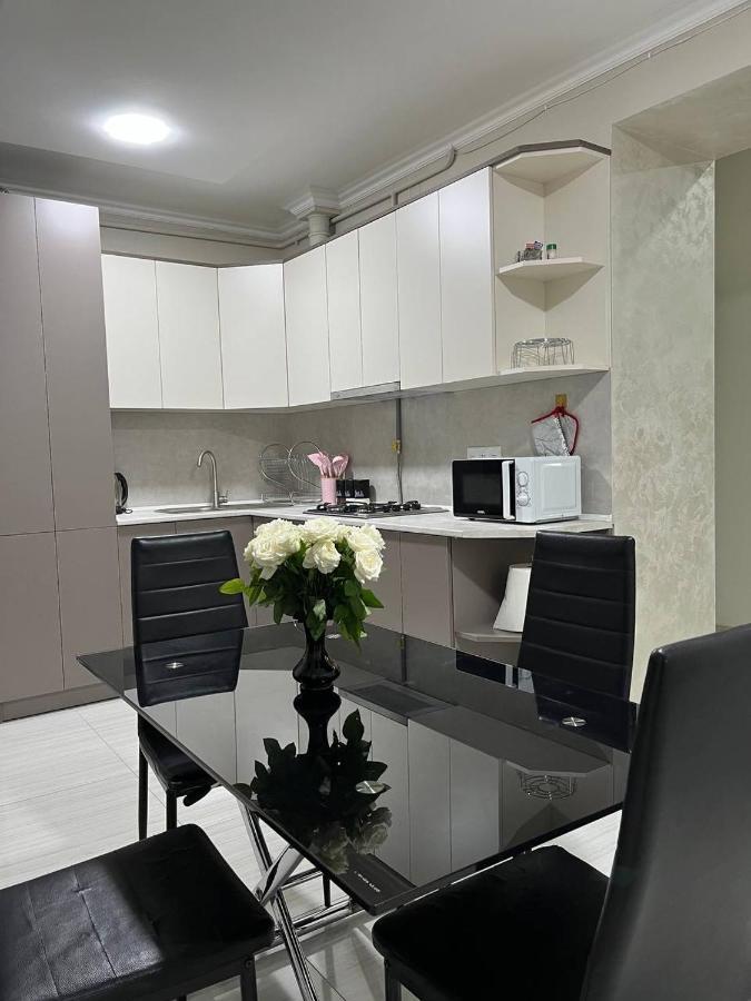 Appartement In Erivan Exterior foto