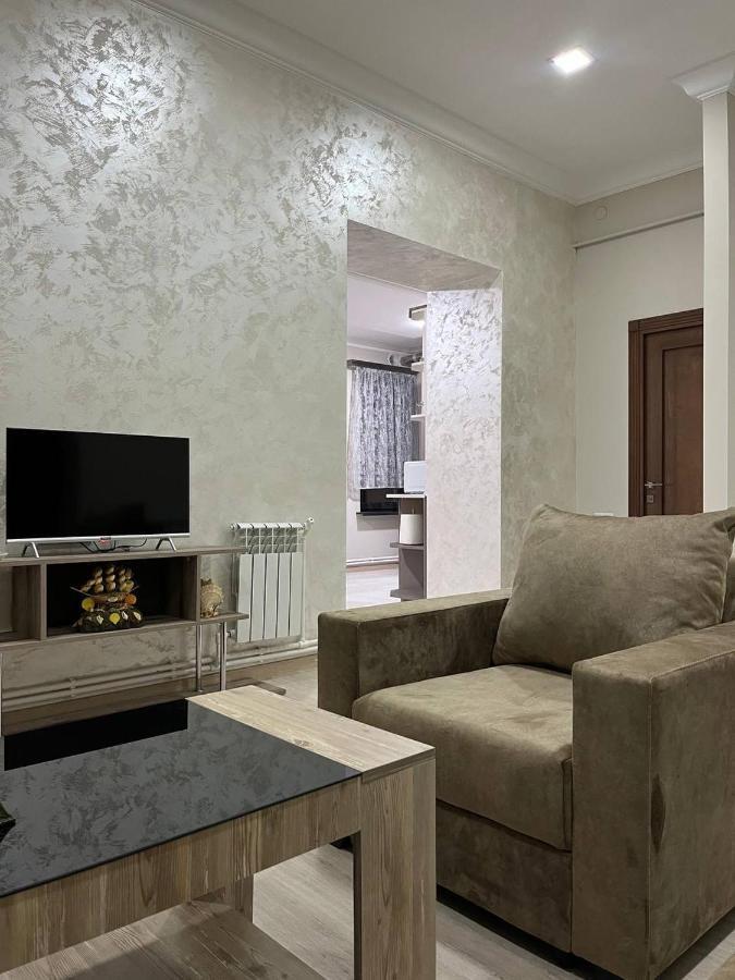 Appartement In Erivan Exterior foto